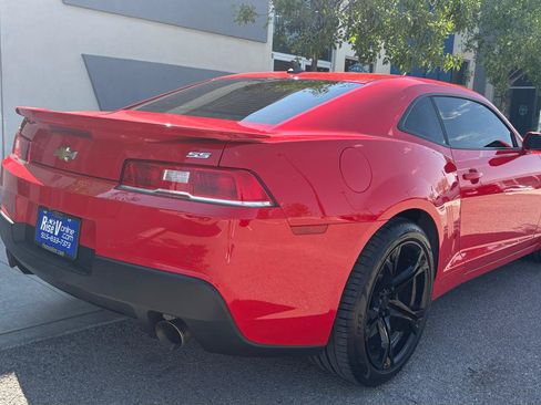 Used 2015 Chevrolet Camaro SS RWD image 6