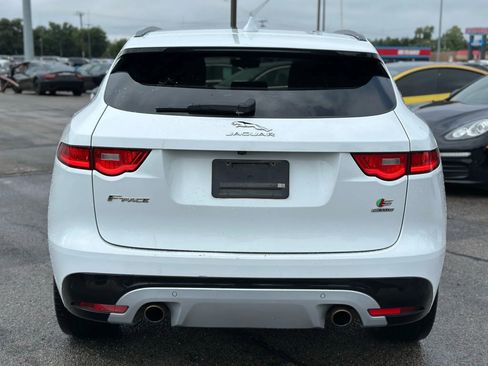 Used 2019 Jaguar F-PACE S image 7