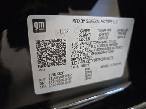 Used 2024 GMC Sierra 2500 AT4X w/ AT4X AEV Edition image 32