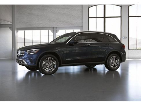 Used 2022 Mercedes-Benz GLC 300 4MATIC image 38