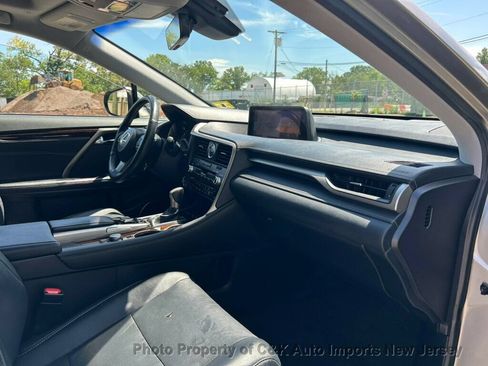 Used 2017 Lexus RX 350 AWD w/ Premium Package image 30