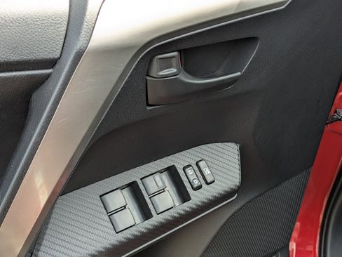 Used 2013 Toyota RAV4 XLE image 11