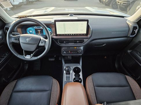 Used 2025 Ford Bronco Sport Outer Banks w/ Outer Banks Tech Package+ image 31