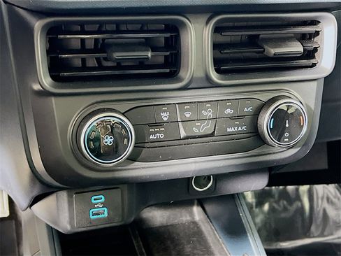 Used 2024 Ford Maverick XL image 15