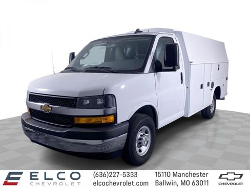 New 2025 Chevrolet Express 3500 w/ Power Convenience Package RWD image 1