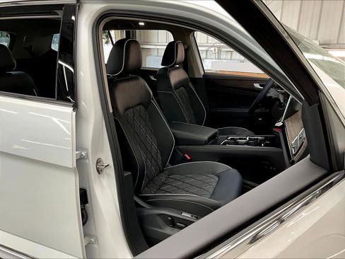 New 2026 Volkswagen Atlas SEL Premium R-Line image 30