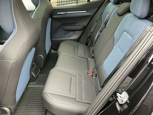 New 2026 Volvo EX30 Plus w/ Protection Package Premier image 13