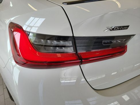 New 2026 BMW 330i xDrive Sedan w/ M Sport Package AWD/4WD image 15