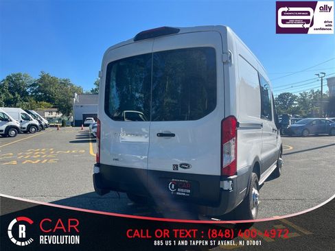 Used 2023 Ford Transit 250 Medium Roof AWD image 6