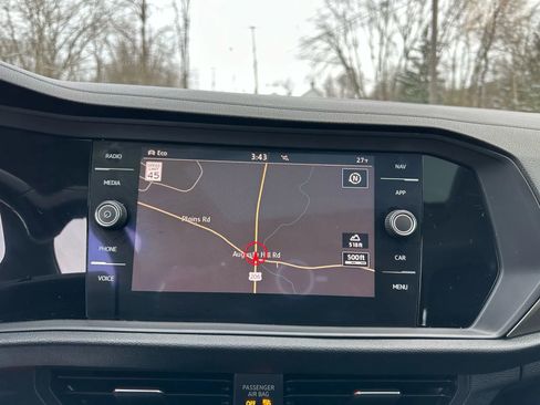 Used 2019 Volkswagen Jetta SEL Premium image 22