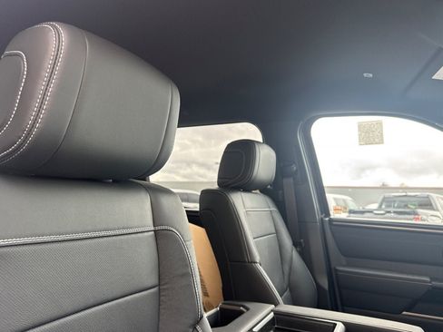 New 2026 Toyota Tundra Limited AWD/4WD image 17