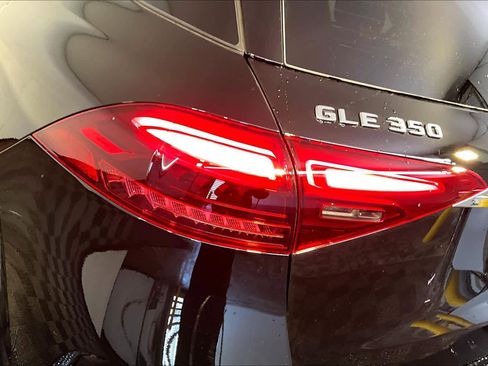 New 2026 Mercedes-Benz GLE 350 4MATIC image 5