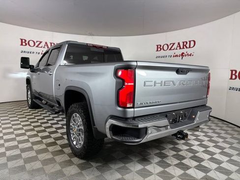 Used 2025 Chevrolet Silverado 2500 LTZ w/ LTZ Plus Package AWD/4WD image 6