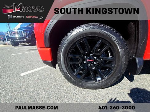 Used 2022 GMC Sierra 1500 Elevation w/ X31 Off-Road Package image 9
