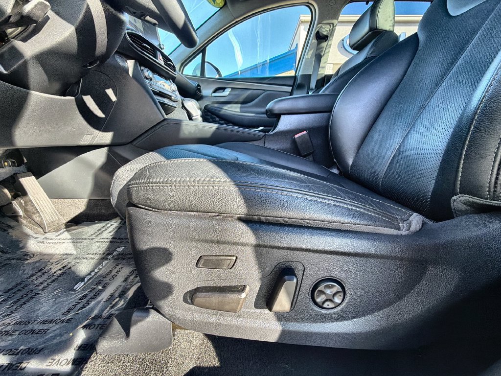 Used 2020 Hyundai Santa Fe Limited FWD image 14