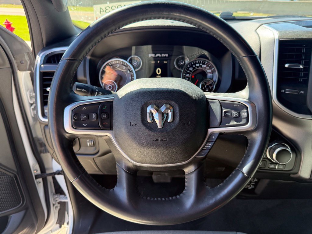 Used 2023 RAM 1500 Big Horn AWD/4WD image 14
