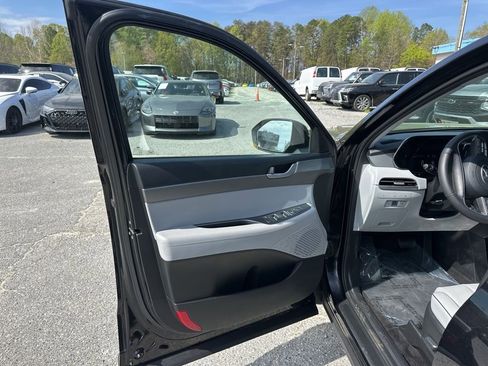 Used 2025 Hyundai Palisade SEL image 24