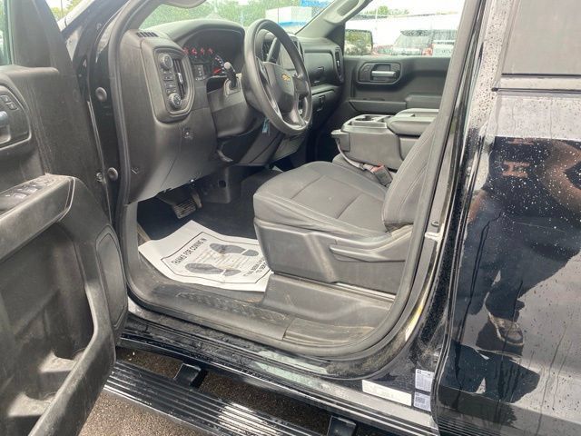Used 2021 Chevrolet Silverado 1500 Custom AWD/4WD image 3