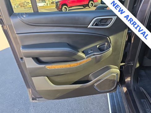 Used 2016 GMC Yukon XL Denali w/ Open Road Package image 38