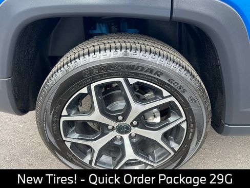 Used 2025 Jeep Compass Limited AWD/4WD image 13