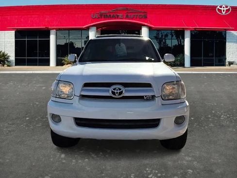 Used 2005 Toyota Sequoia SR5 AWD/4WD image 6