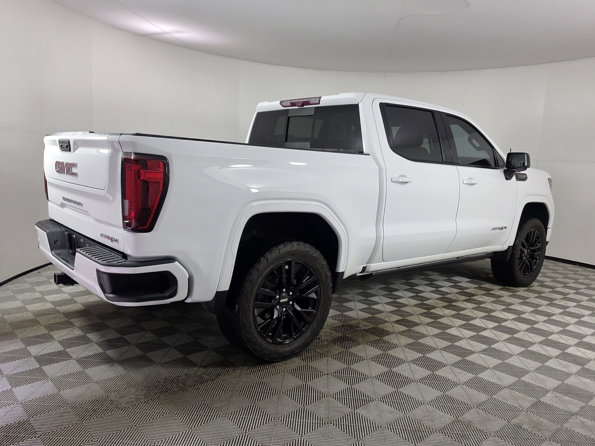 Used 2022 GMC Sierra 1500 AT4X AWD/4WD image 43