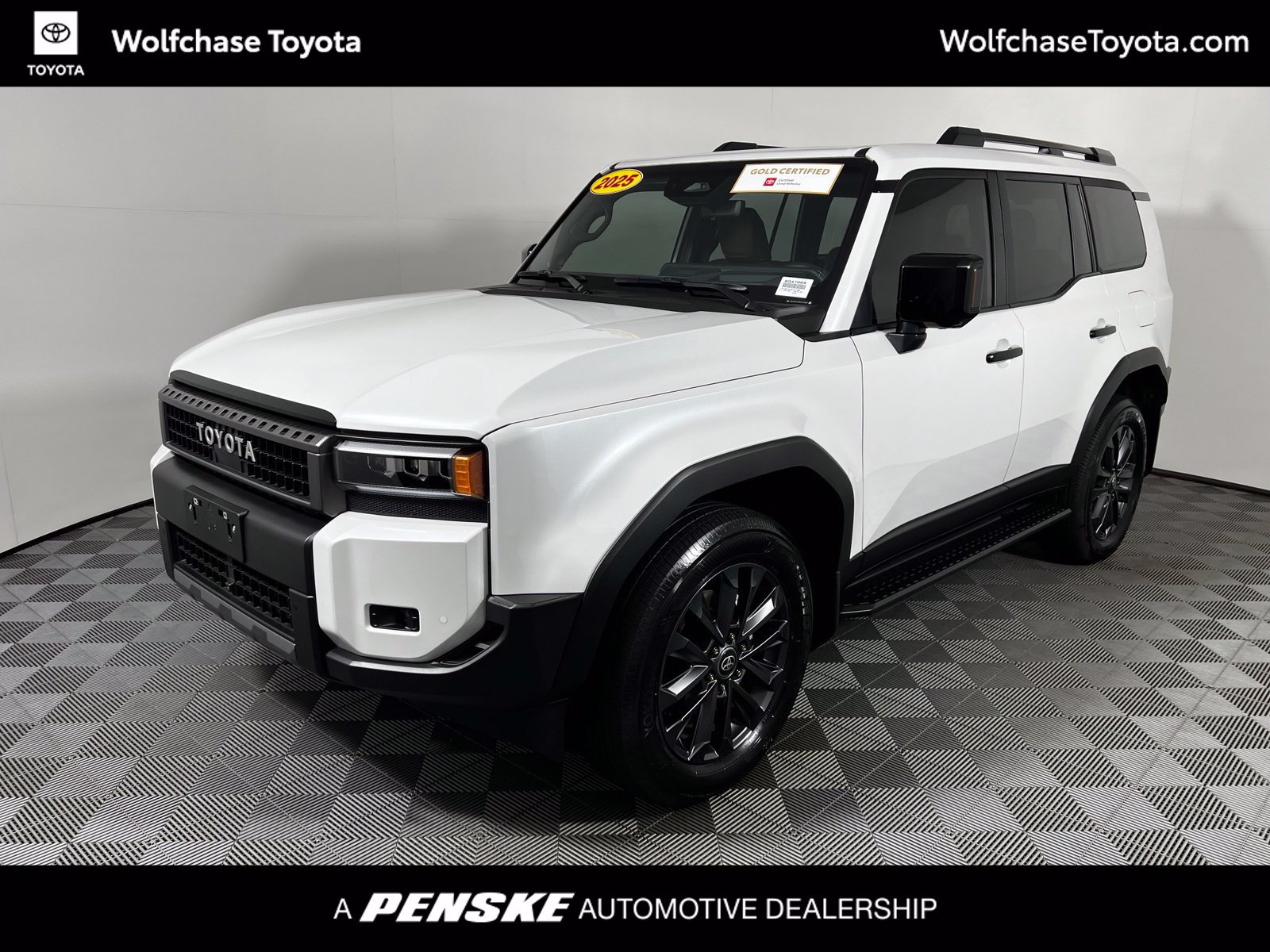 Certified 2025 Toyota Land Cruiser w/ Premium Package AWD/4WD image 1