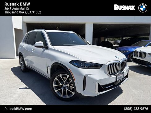 Certified 2024 BMW X5 xDrive40i w/ Premium Package AWD/4WD image 1