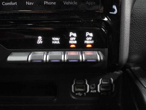 Used 2022 RAM 1500 Laramie image 17