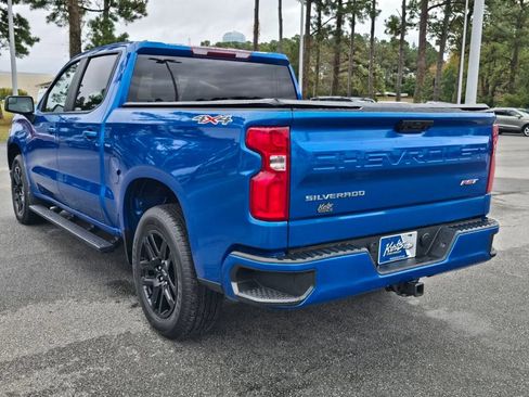 Certified 2022 Chevrolet Silverado 1500 RST image 3