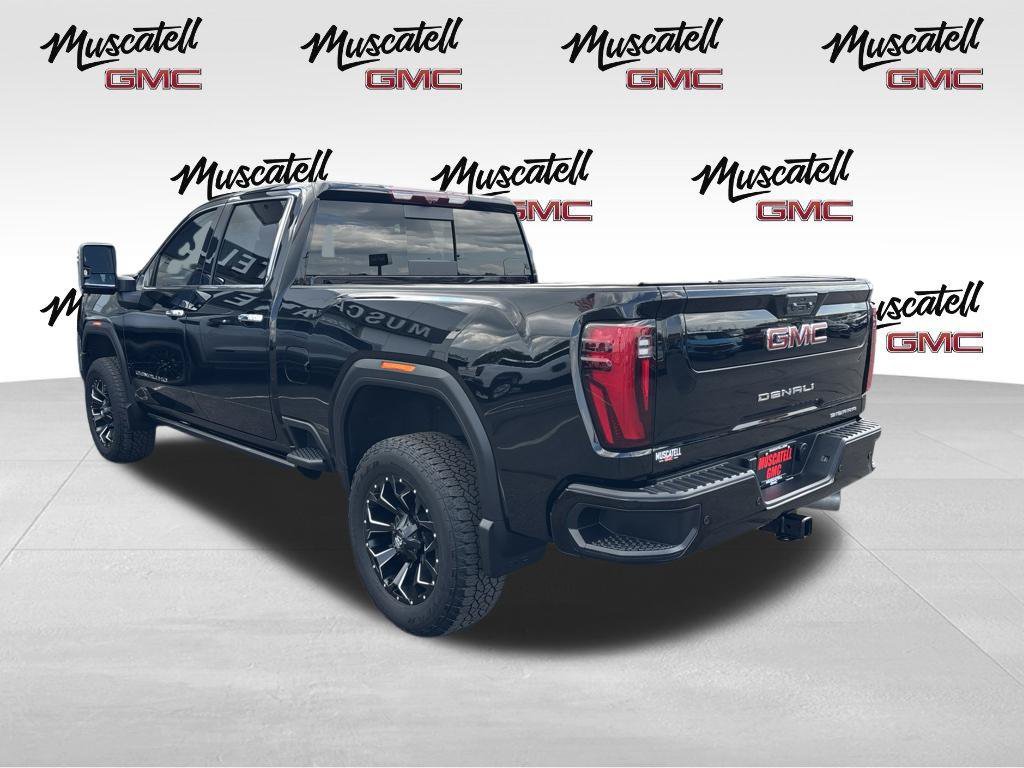 Used 2024 GMC Sierra 2500 Denali w/ Denali Reserve Package AWD/4WD image 5