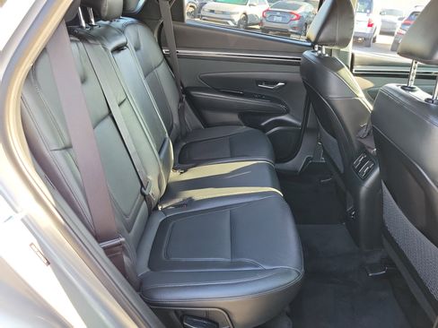 Used 2022 Hyundai Tucson Limited w/ Cargo Package image 22