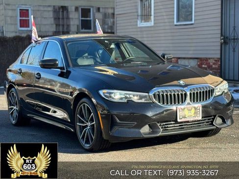 Used 2019 BMW 330i xDrive Sedan w/ Convenience Package image 3