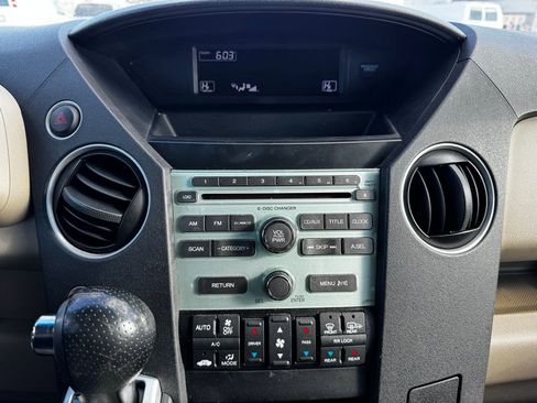 Used 2011 Honda Pilot EX image 11