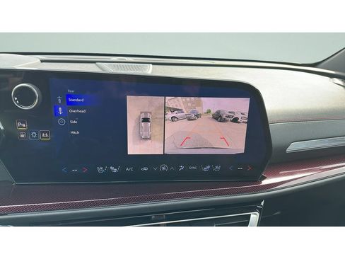 Used 2024 Chevrolet Traverse RS w/ LPO, Floor Liner Package AWD/4WD image 15