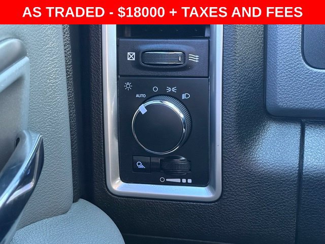 Used 2019 RAM 1500 Classic SLT RWD image 19