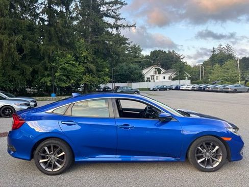 Used 2020 Honda Civic EX image 9