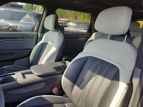 New 2026 Kia EV9 GT-Line image 17