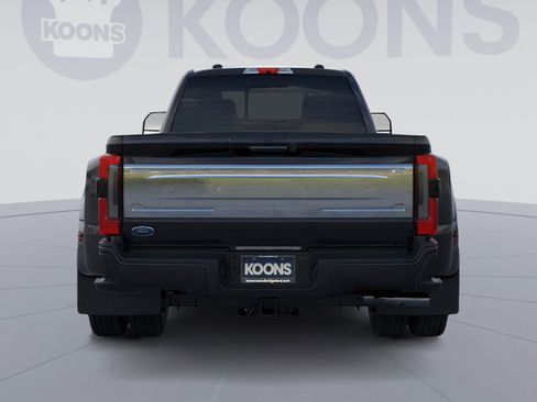 New 2026 Ford F450 Platinum w/ Platinum Plus Package image 7