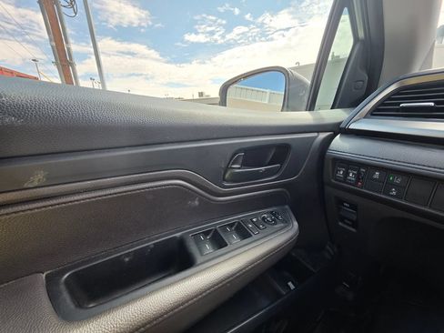 Used 2018 Honda Odyssey EX image 13