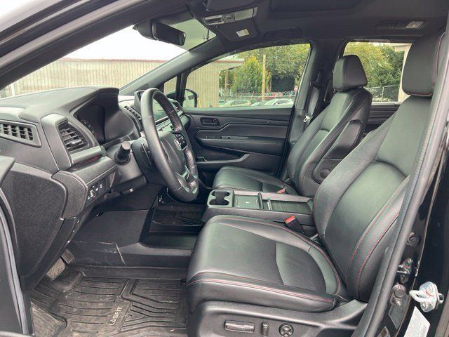 Used 2025 Honda Odyssey Sport-L image 11