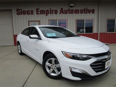 Used 2023 Chevrolet Malibu LS w/ Driver Confidence Package