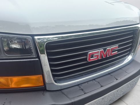 Used 2025 GMC Savana 2500 w/ Driver Convenience Package RWD image 22