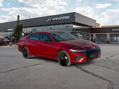 Certified 2026 Hyundai Elantra Sport image 7