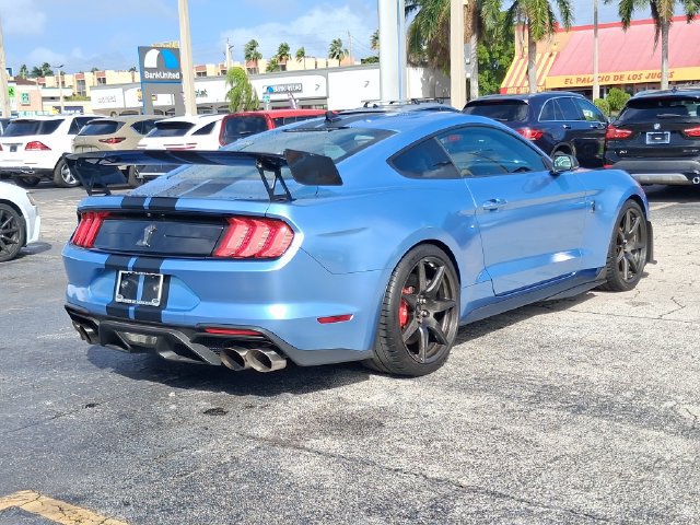Used 2022 Ford Mustang Shelby GT500 w/ Carbon Fiber Track Pack RWD image 4