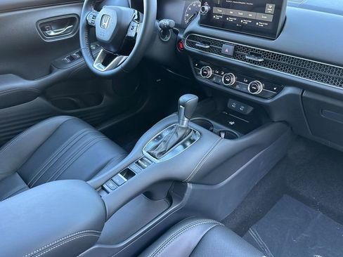 New 2026 Honda HR-V EX-L image 17