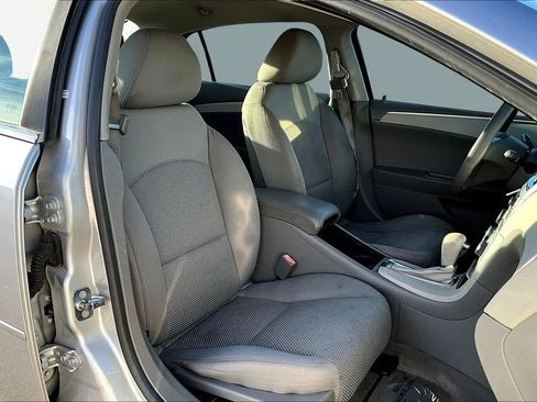 Used 2012 Chevrolet Malibu LS w/ LS Uplevel Package image 7