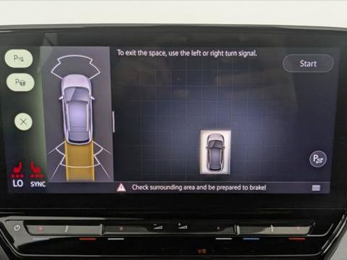 Used 2024 Volkswagen ID.4 S RWD image 29