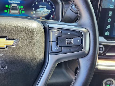 Used 2023 Chevrolet Silverado 1500 LT AWD/4WD image 27