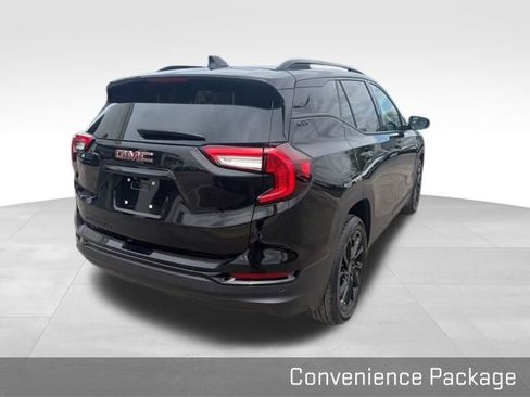 Used 2024 GMC Terrain SLT w/ Elevation Edition image 14